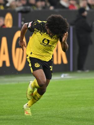 非法持枪丑闻！图片报：阿德耶米将面临3大严厉后果！